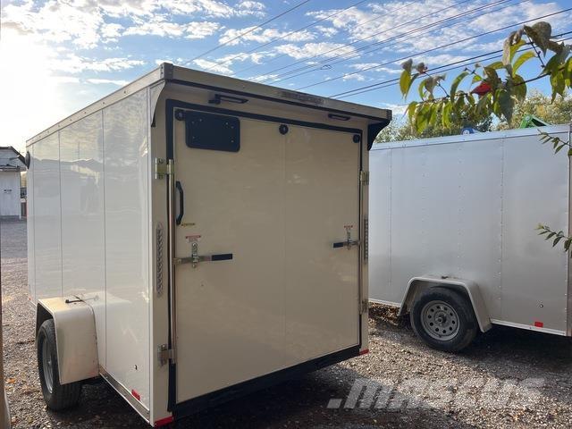 RC  مقطورات ذات هيكل صندوقي