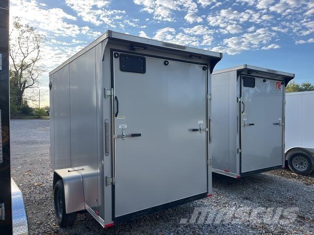 RC  مقطورات ذات هيكل صندوقي