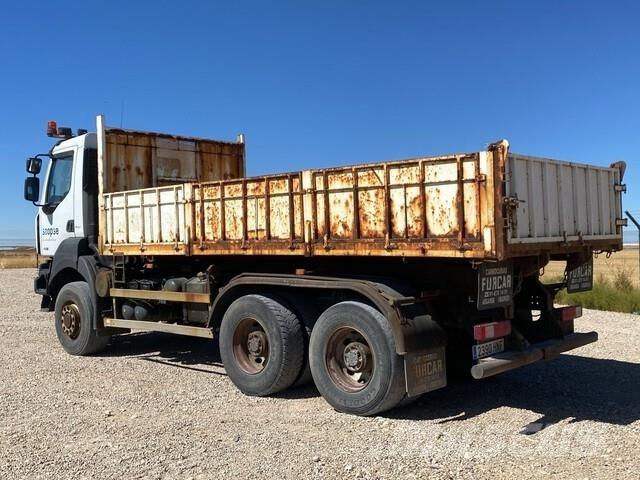 Renault Kerax شاحنات قلابة