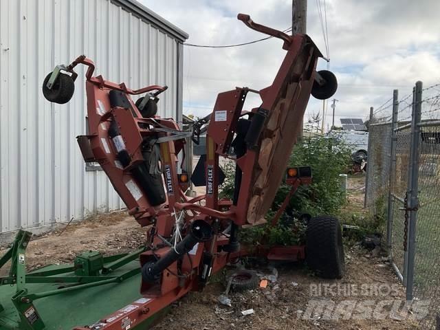 Rhino TX165A جزازات وأغطية المراعي