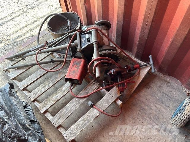  Ridgid 300-12 معدات خطوط الأنابيب