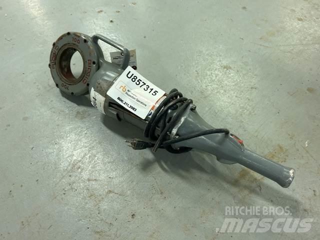  Ridgid 700 معدات خطوط الأنابيب