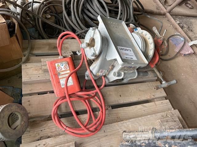  Rigid 300-T2 معدات خطوط الأنابيب