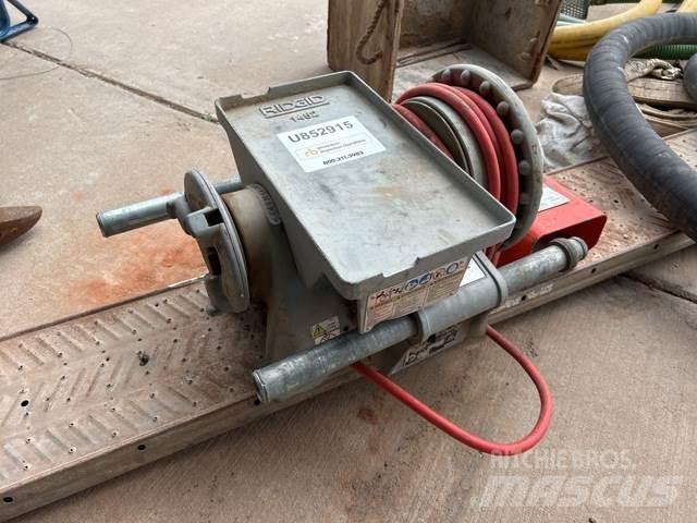  Rigid 300-T2 معدات خطوط الأنابيب
