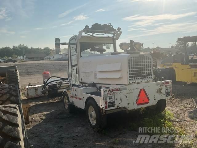 Roadtec FB100E كاسحات داخلية