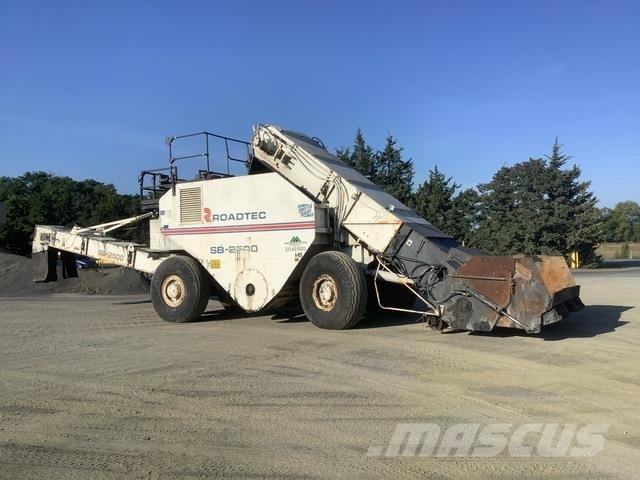 Roadtec SB2500 عربات نقل المواد