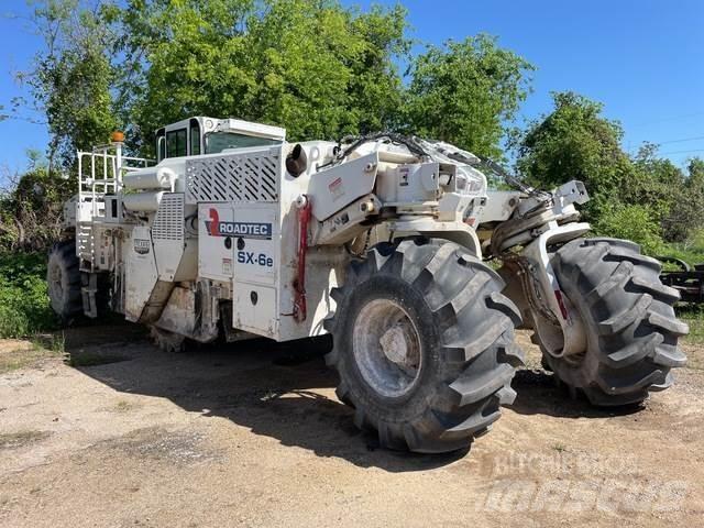 Roadtec SX6e ضاغطات التربة