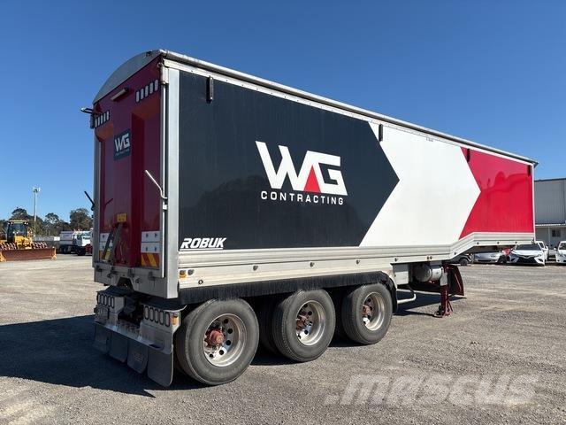  Robuk مقطورات قلابة