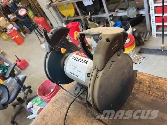  Ryobi BGH827 ماكينات الكشط/السحق