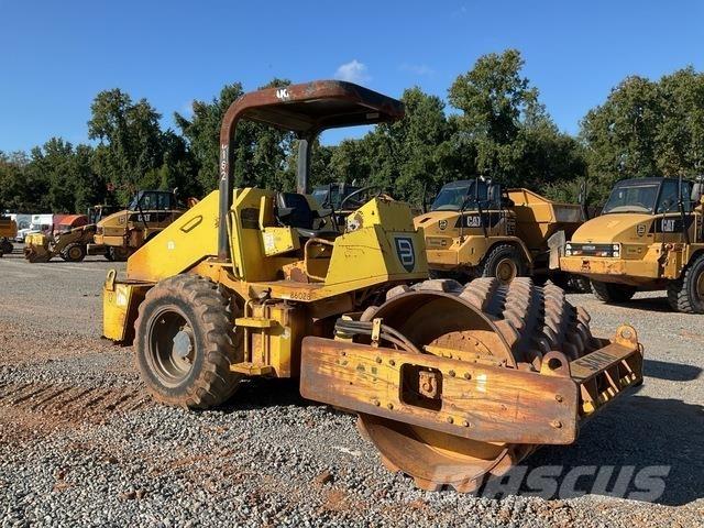 Sakai SV400TF مداحل أحادية الأسطوانة
