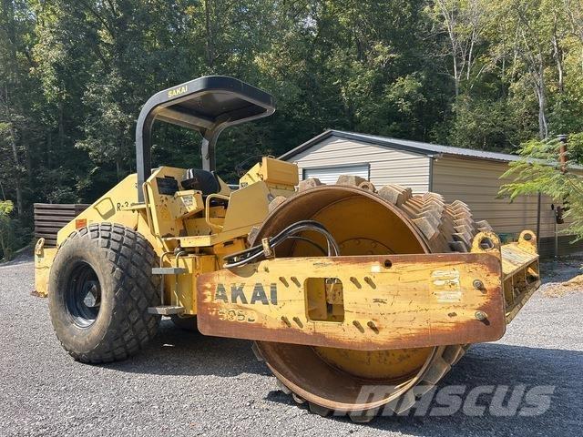 Sakai SV505 مداحل أحادية الأسطوانة