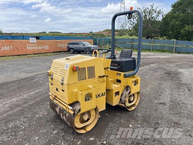 Sakai SW250 مداحل ثنائية الاسطوانة