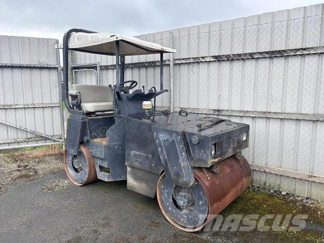 Sakai SW350 مداحل ثنائية الاسطوانة