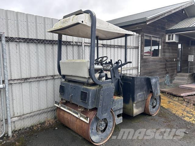 Sakai SW350 مداحل ثنائية الاسطوانة