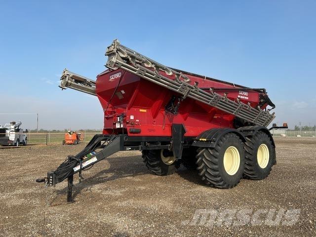 Salford 9620 معدات فرد المواد المعدنية