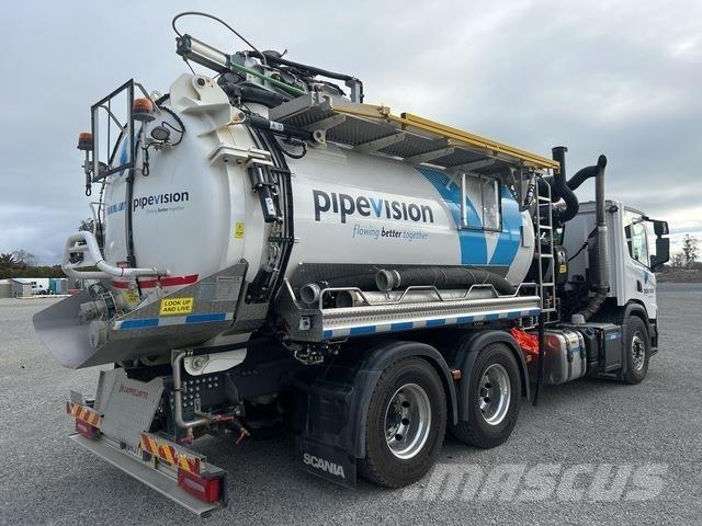 Scania P320 شاحنات مزدوجة / خلخلة