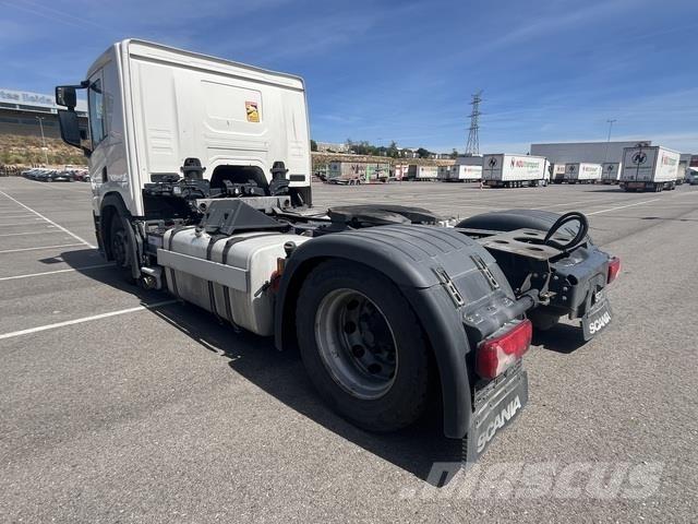 Scania P410 وحدات الجر