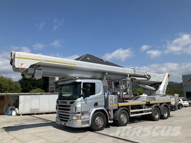 Scania P410LB المنصات الهوائية المثبتة على شاحنة