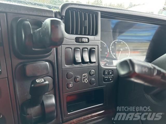 Scania R470 وحدات الجر