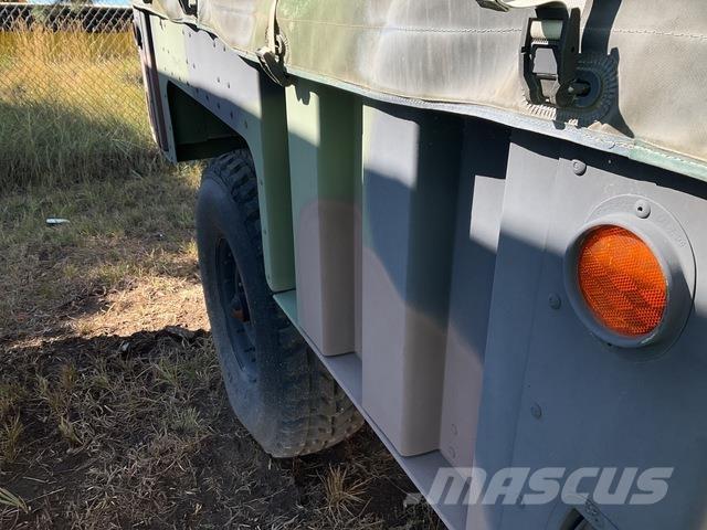 Schutt M1101 مقطورات أخرى