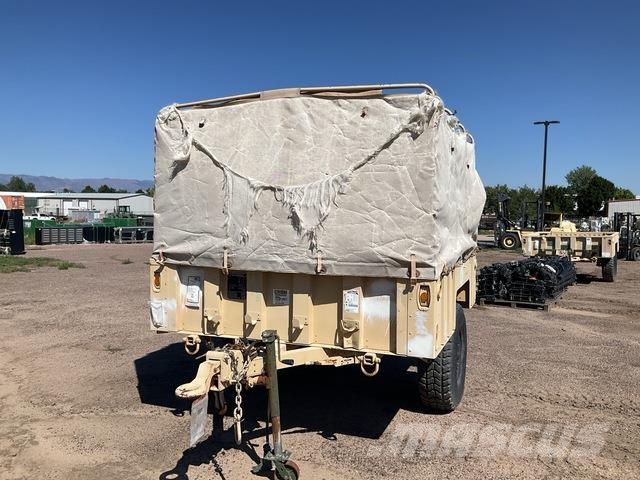 Schutt M1102 مقطورات أخرى