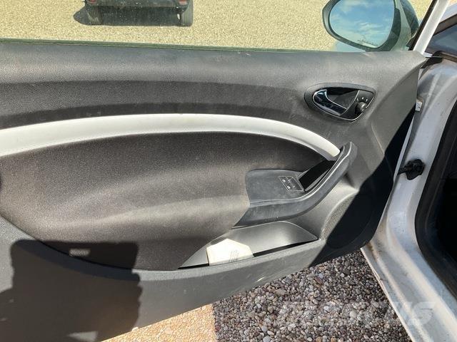 Seat Ibiza سيارات