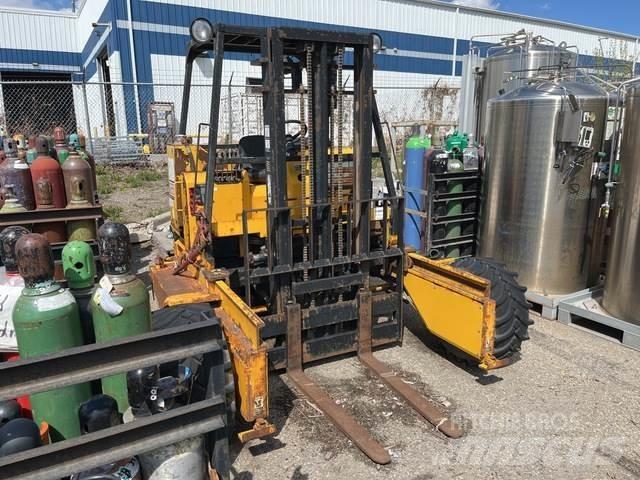 Sellick TMF-55 رافعات شوكية مثبتة على شاحنات