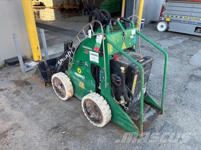 Sherpa 100ECO لوادر انزلاقية التوجيه