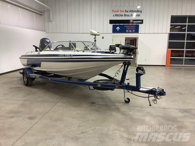  Skeeter SL190 زوارق العمل / مراكب شحن