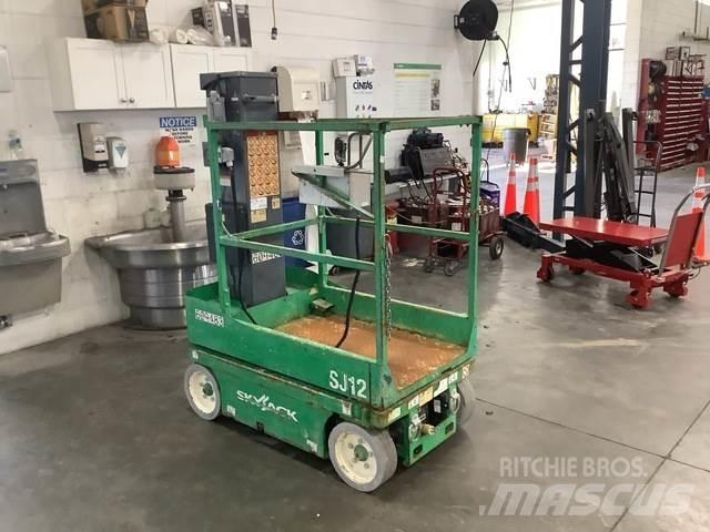 SkyJack SJ12 رافعات السارية الرأسية