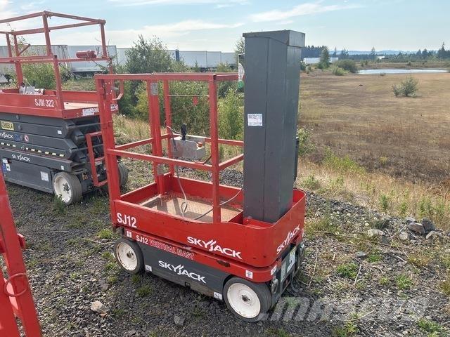 SkyJack SJ12 رافعات السارية الرأسية
