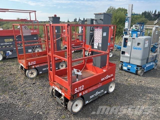 SkyJack SJ12 رافعات السارية الرأسية