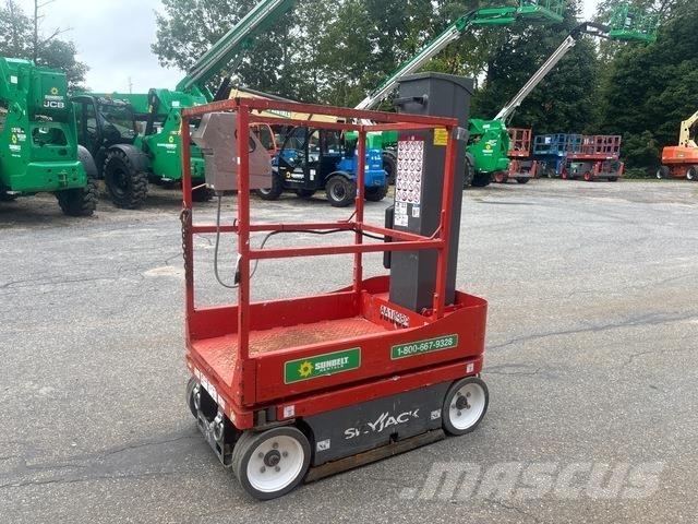 SkyJack SJ12 رافعات السارية الرأسية
