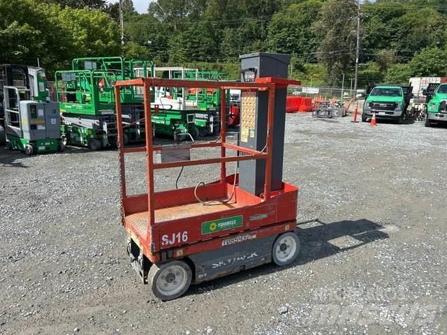 SkyJack SJ16 رافعات السارية الرأسية