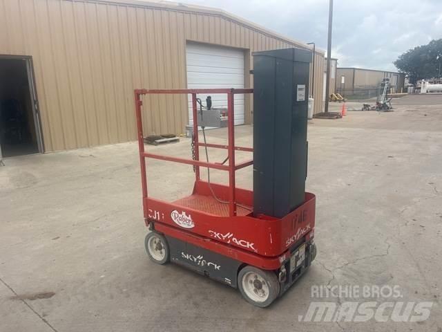 SkyJack SJ16 رافعات السارية الرأسية