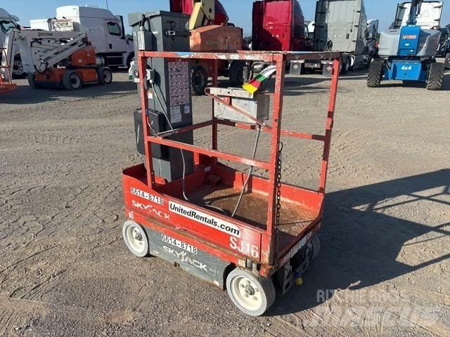 SkyJack SJ16 رافعات السارية الرأسية