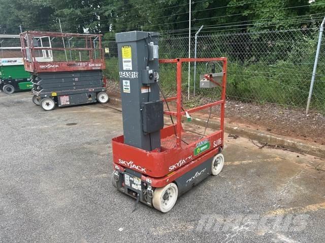 SkyJack SJ16 رافعات السارية الرأسية