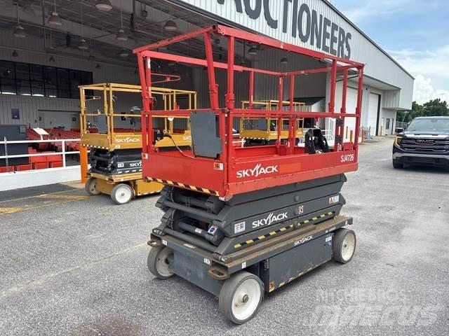 SkyJack SJ4726 رافعات مقصية الشكل