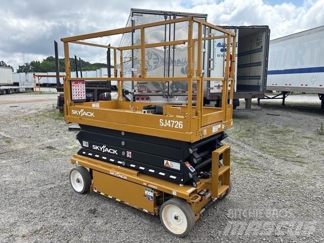 SkyJack SJ4726 رافعات مقصية الشكل