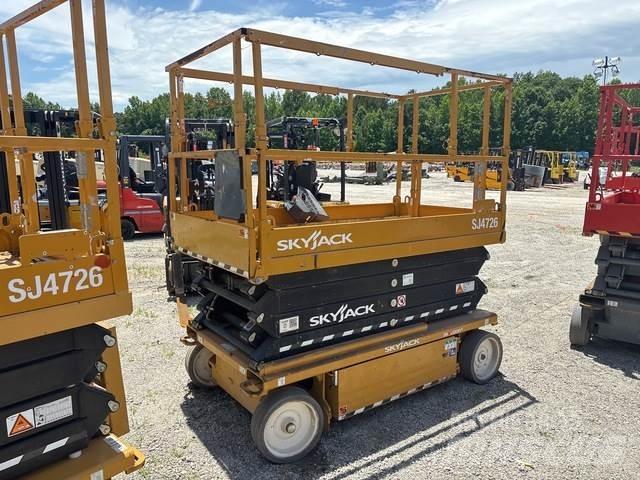 SkyJack SJ4726 رافعات مقصية الشكل