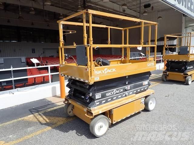 SkyJack SJ4726 رافعات مقصية الشكل