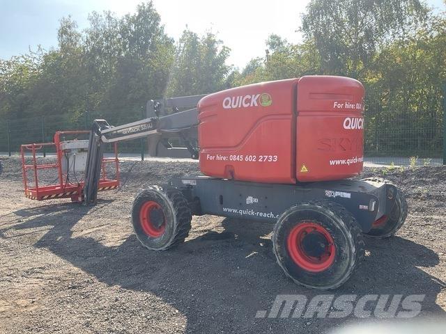 SkyJack SJ51AJ رافعات سلة مفصلية