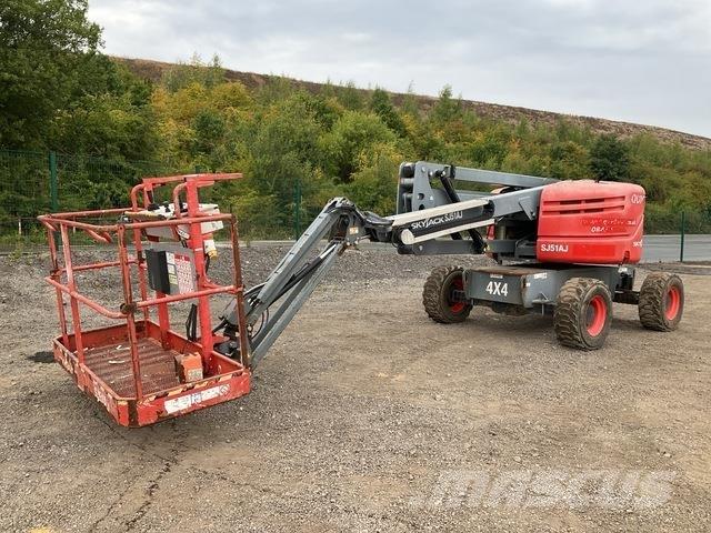 SkyJack SJ51AJ رافعات سلة مفصلية