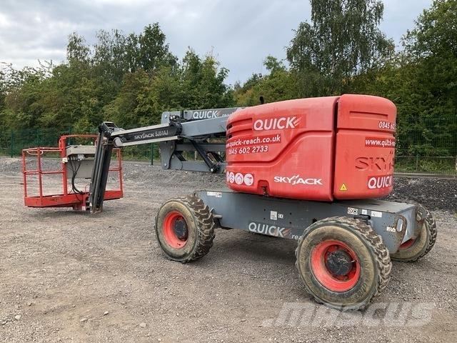 SkyJack SJ51AJ رافعات سلة مفصلية
