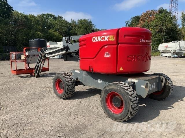 SkyJack SJ51AJ رافعات سلة مفصلية