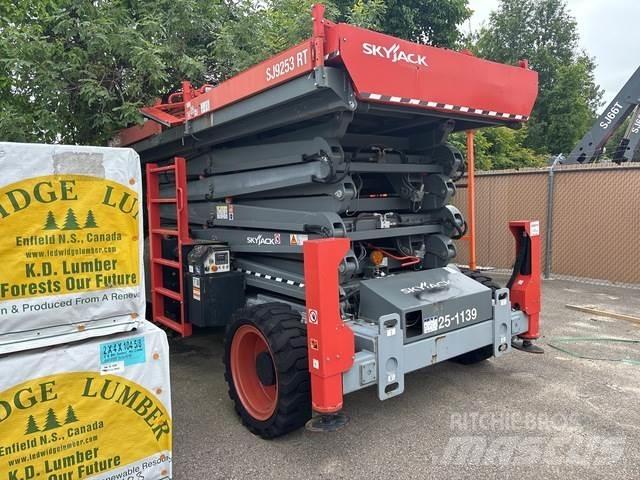 SkyJack SJ9253 رافعات مقصية الشكل