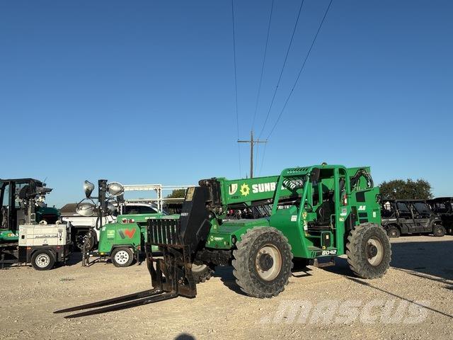 SkyTrak 8042 مناولات متداخلة