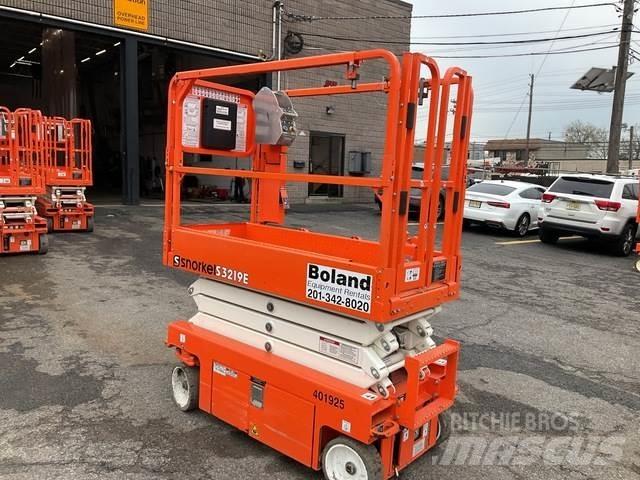 Snorkel S3219E رافعات مقصية الشكل