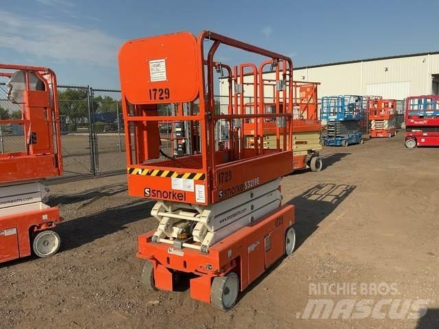 Snorkel S3219E رافعات مقصية الشكل