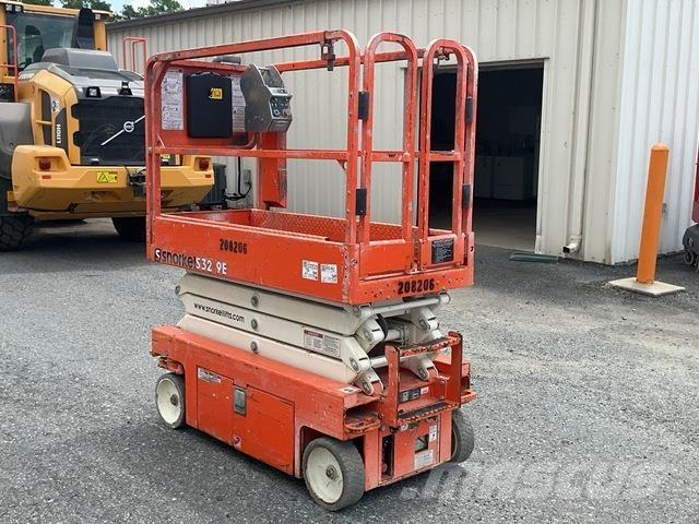Snorkel S3219E رافعات مقصية الشكل